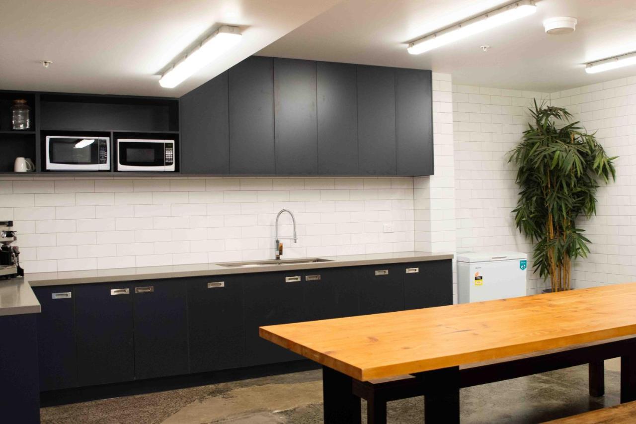 Hostel Bayside House Melbourne City Exterior foto